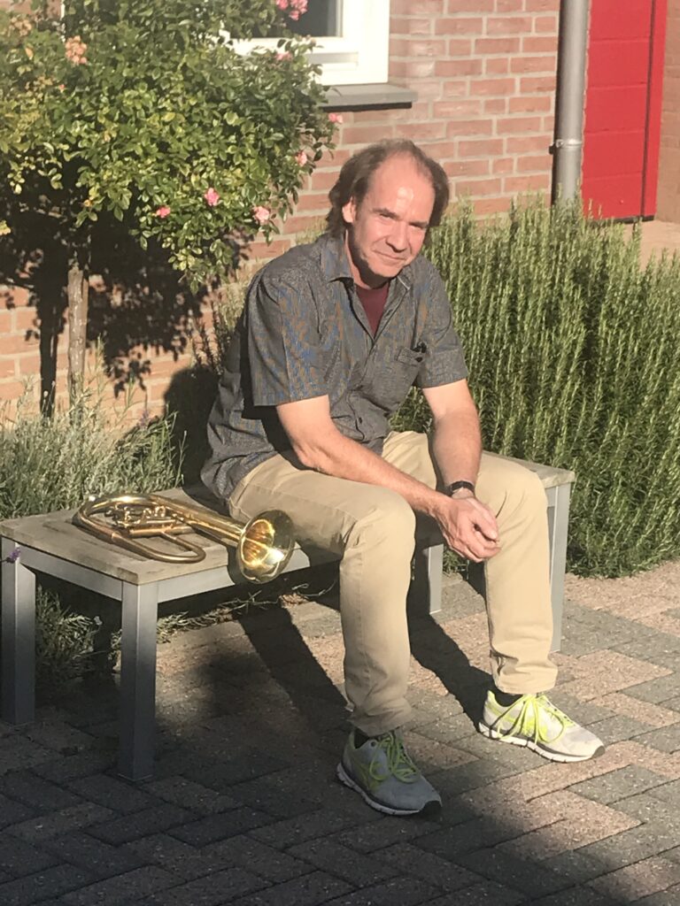 Chris Kase with his OIRAM Ack flugelhorn in our garden